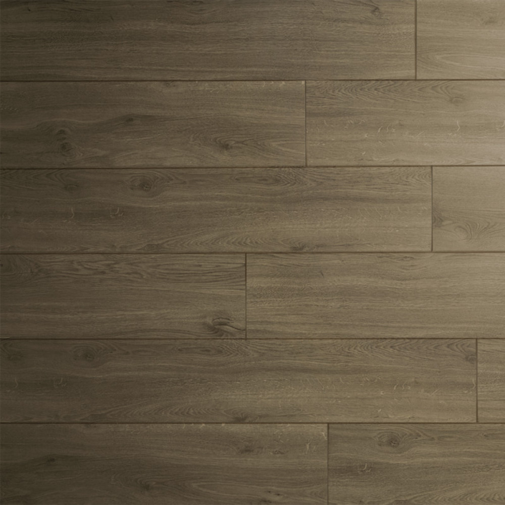 Montreux Oak D3783 NM